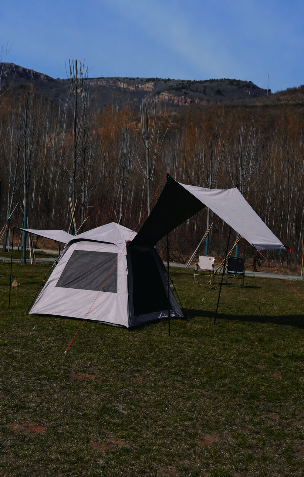 Customisable inflatable canopy displayed in an outdoor setting